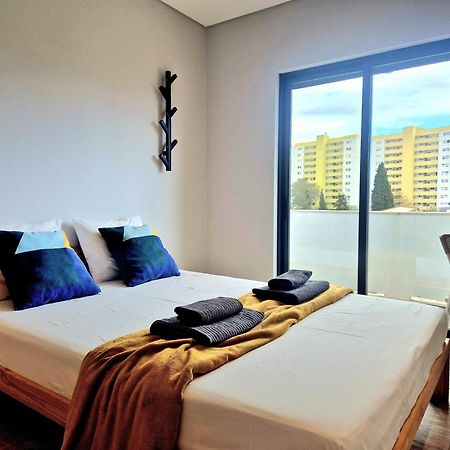 Campus 121 - Rooms Faro Luaran gambar