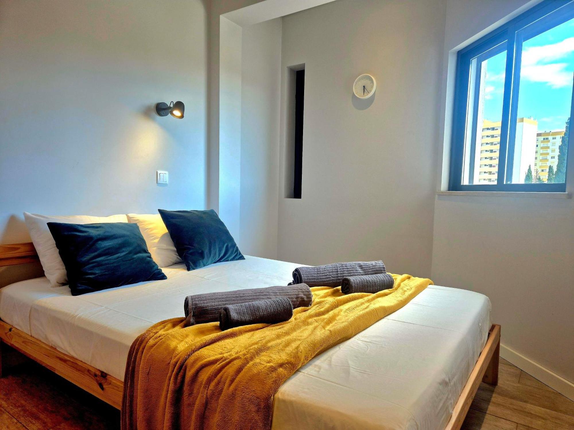 Campus 121 - Rooms Faro Luaran gambar